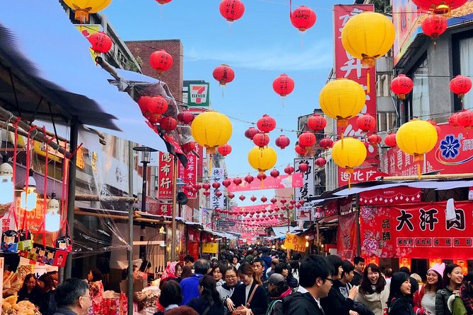 2-Hour Private Dadaocheng Walking Tour - What $35 buys you