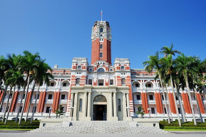 4-Hour Morning Cycling City Tour (incl. breakfast) - Key points for your Taipei morning
