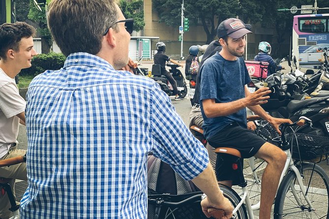 4-Hour Morning Cycling City Tour (incl. breakfast) - What the cycling feels like in practice