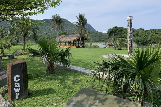 5-Day Round Taiwan Charter Car Tour - Day two: Fo Guang Shan, Lotus Pond, and Kaohsiung art