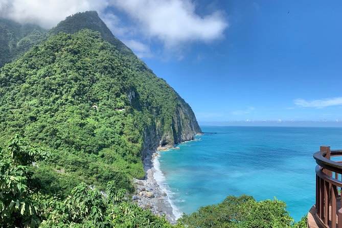 5-Day Round Taiwan Charter Car Tour - Day three: Kenting’s southern tip and the Pacific coast
