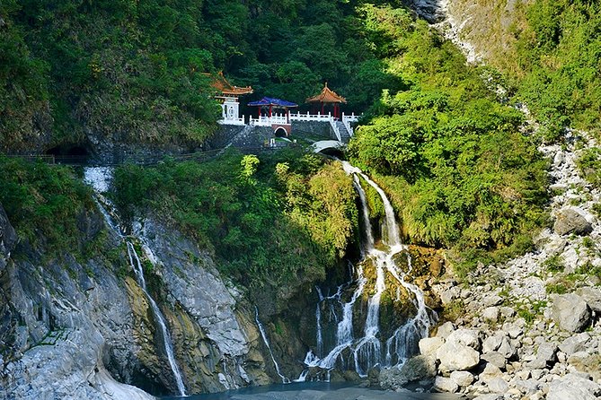 5-Day Round Taiwan Charter Car Tour - Who should book this five-day circuit