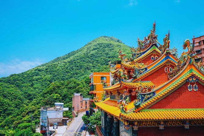 7-Hour Join tour - Jiufen Village & Shifen Town - Shifen Waterfall: Taiwan’s widest waterfall