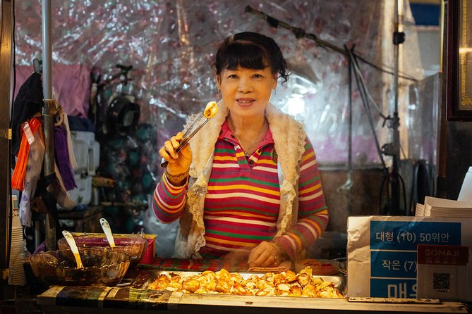 A Magical Evening in Taipei: Private City Tour - Walking, weather, and practical comfort