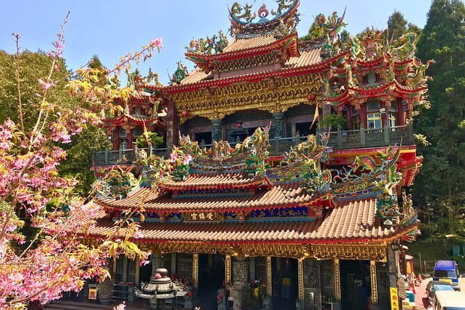 Alishan Join In Day Tour from Taichung (Incl. Park Entrance) - Sister Ponds, Magnolia Garden, and Shenyi Waterfall