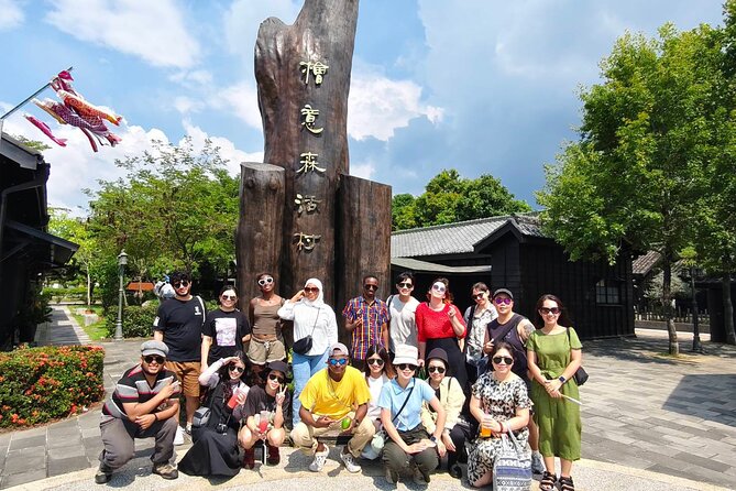 Alishan Taiwan 2 Day Private Tour from Taipei - What the private guide adds