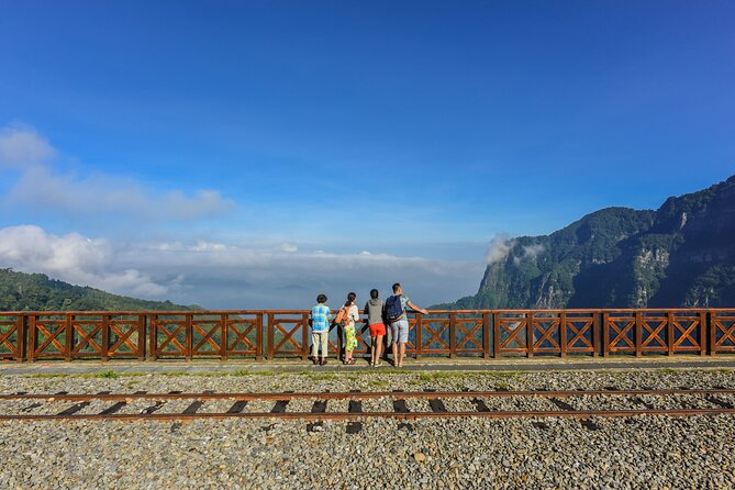 Alishan Taiwan 2 Day Private Tour from Taipei - Entering Alishan Forest Recreation Area