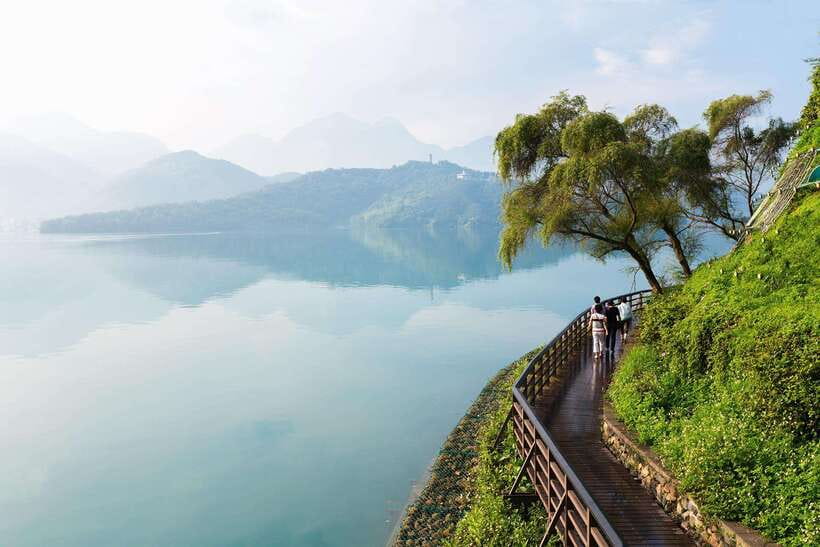 From Taipei: 1 Day Sun Moon Lake Private Tour - Why this private trip can make Sun Moon Lake practical