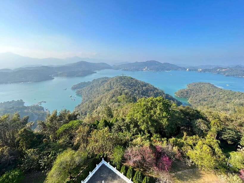 From Taipei: 5-Day Best of Round Taiwan Island Tour - Day three, Kenting’s tropical coast and Zhiben hot springs