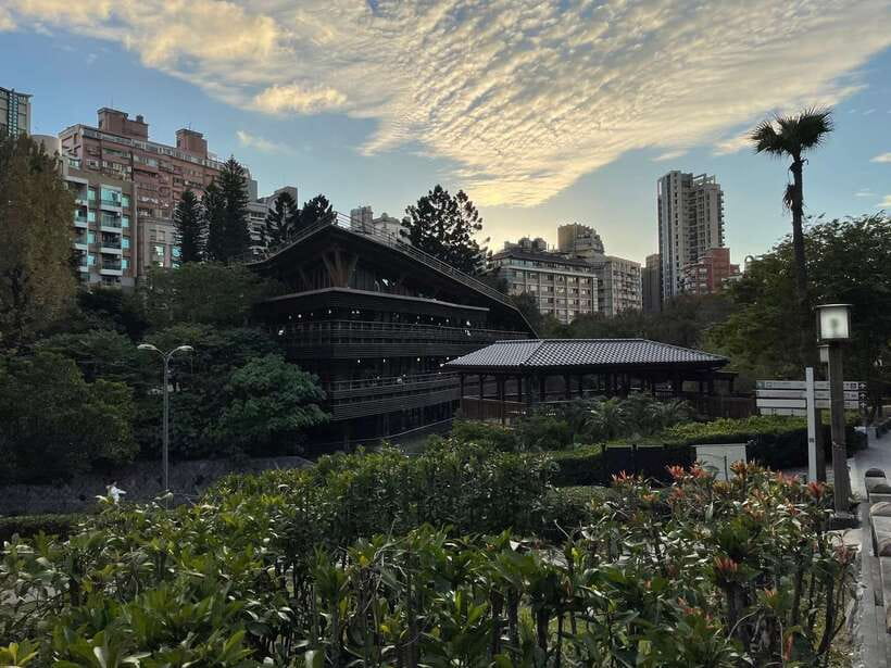 From Taipei: Beitou and Yangmingshan National Park Day Tour - Key points at a glance
