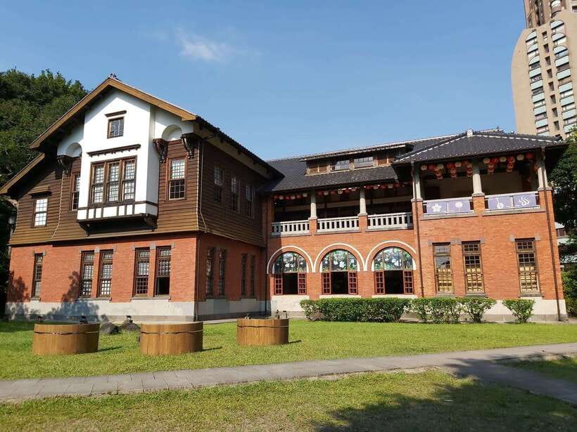 From Taipei: Beitou and Yangmingshan National Park Day Tour - Why this is an easy escape from Taipei