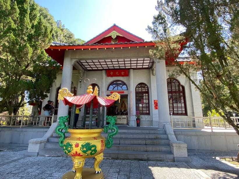 From Taipei: Nantou and Sun Moon Lake View Day Tour - Who should take this day tour?