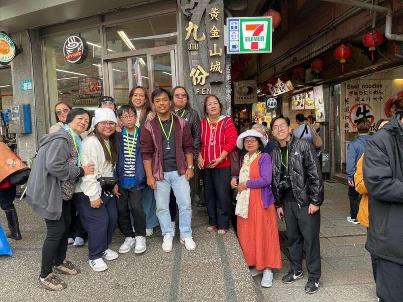 From Taipei: Shifen, Jiufen, and Yehliu Geopark Day Tour - Why this Taipei day trip works