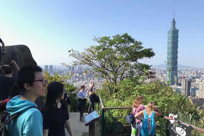 Full-Day Private Custom Keelung Shore Excursions - Chiang Kai-shek Memorial Hall and Taiwan’s contested past