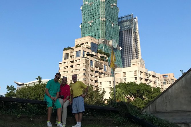 Full-Day Private Custom Keelung Shore Excursions - Guides, comfort, and the day on the road