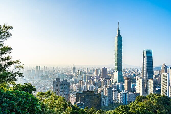 Full Day Private History Tour in Taipei City - Making pineapple cakes in 90 minutes