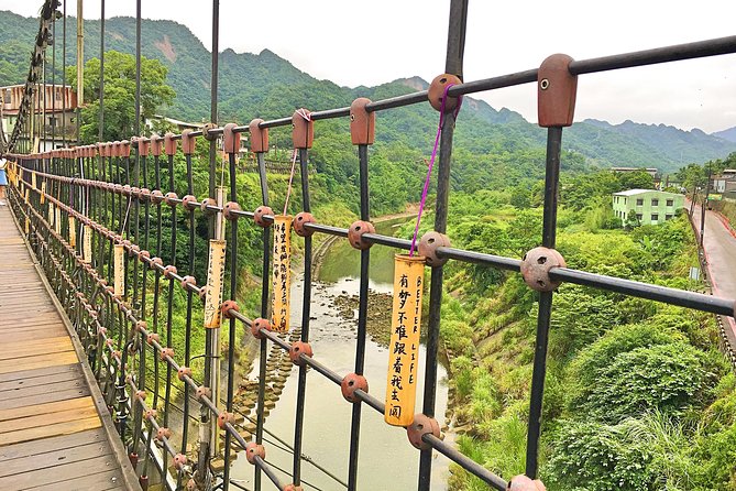 Full-Day Tour in Shifen, Jiufen & Yehliu of Taipei (Incl. ticket) - Jiufen Old Street, snacks, and narrow lanes