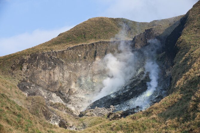 Full-day Tour in Yangmingshan & Beitou from Taipei (Small Group) - Sulfur Valley, steam, and the smell of the earth