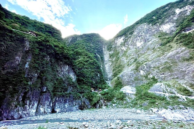 Hualien Taroko Day Tour From Ximending - Why Taroko Gorge is worth such a long day