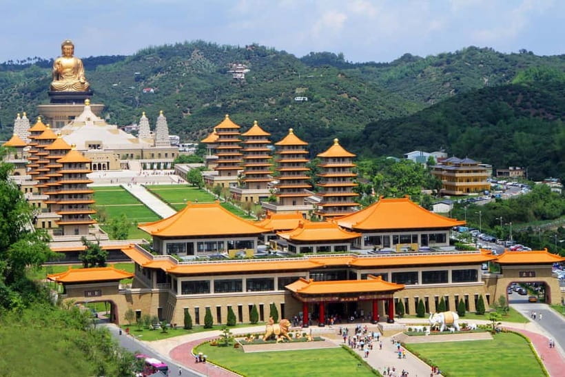 Kaohsiung: Private City Tour with Fo Guang Shan Museum - The one-hour pause needs a little clarification
