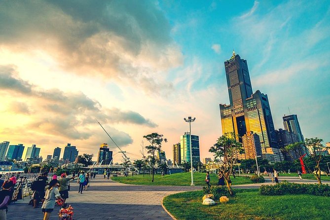 Kaohsiung Private Walking Tour with a Local - Key points to know before booking