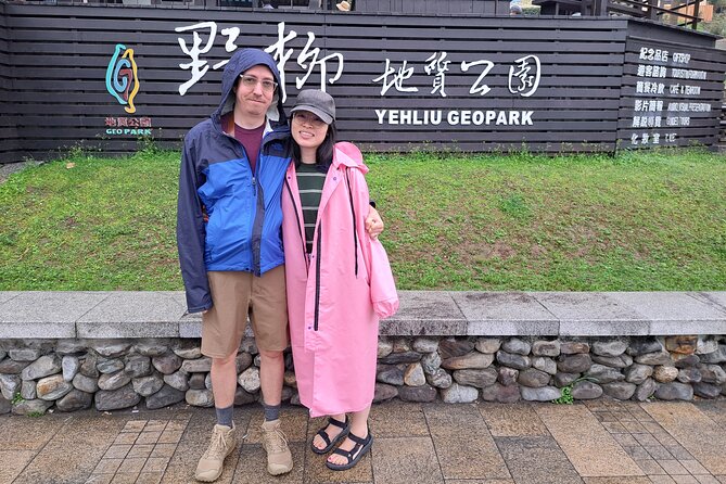 Keelung Port Shore Private Customized Tour - Combine Shifen and Jiufen with care