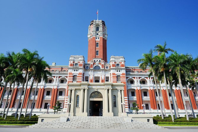 Keelung Shore Excursion: Xiangshan Hiking & Classic Taipei Culture Private Tour - Is $175 per person a fair price?