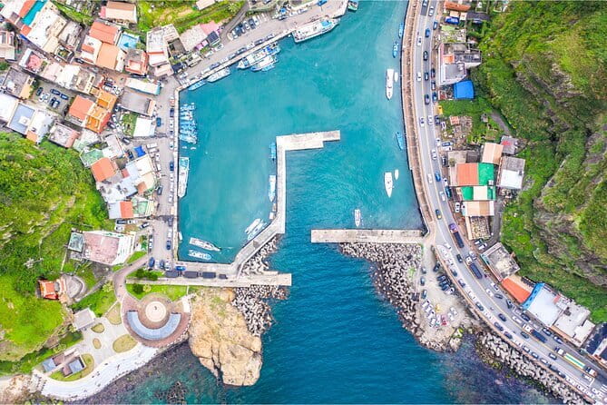 Northeast Coast Instagram Photo Tour in Keelung & New Taipei - Bitou Cape Park and the Pacific views