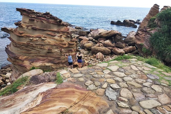 Northern Taiwan Private Adventure: Yehliu, Jiufen, & Pingxi - Yehliu Geopark and its comic-book rocks