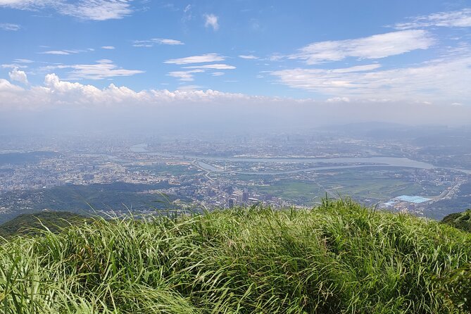 One Day Hike around Taipei's Yangmingshan National Park - Xiaoyoukeng’s fumaroles and sulfur crystals