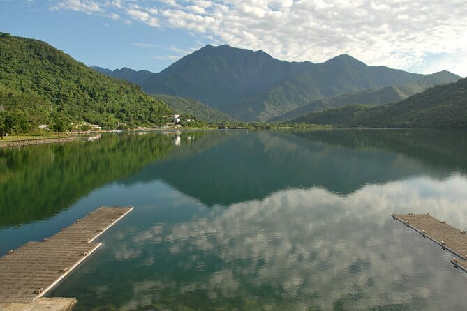 Private East Coast & Jade Hunting Day Tour with Local Expert - Shitiping, Hualien’s best geology lesson