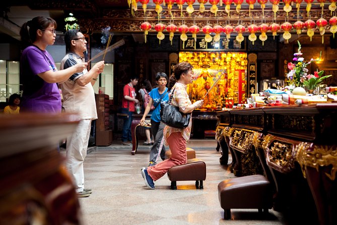 Private Keelung Cultural Walk: Markets, Streets & Local Life - MiaoKou Night Market, temples, and folk belief