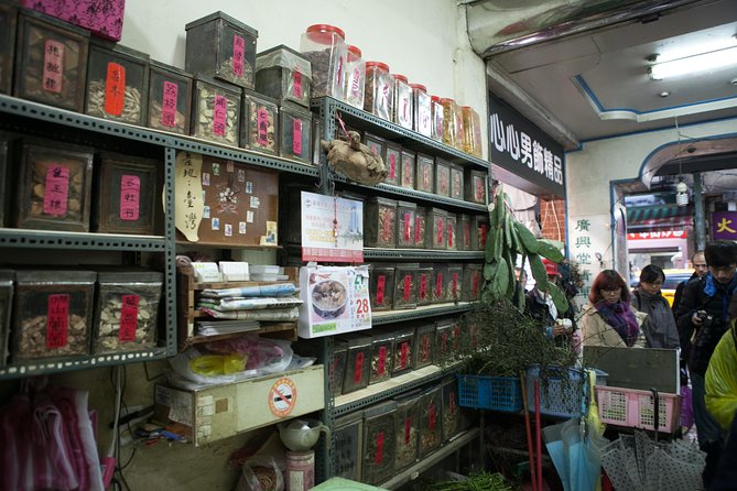 Private Keelung Cultural Walk: Markets, Streets & Local Life - How the three hours feel on the ground