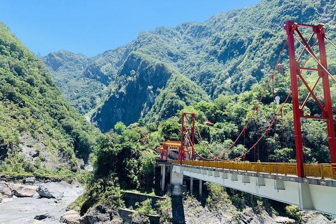 Private Taroko Gorge National Park Day Tour - Cimu Bridge and the mountain road
