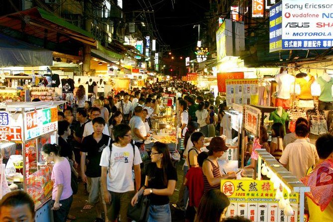[Private Tour] Shilin Night Market Walking Tour With a Private Tour Guide (2-hr) - Starting at Jiantan and getting oriented