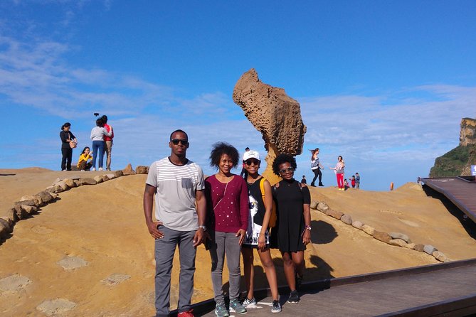 Private Tour to Jiufen, Yehliu Geopark, and Pingxi - The guide can shape the whole day