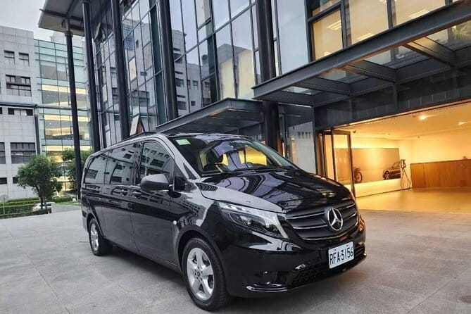Private Transfer from TPE-Taoyuan int. Airport to Taipei City - Communication, timing, and small risks
