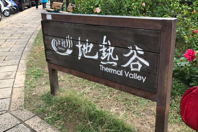 Private Yangmingshan & Beitou Tour from Taipei with Pickup - The Flower Clock and Yangmingshan’s softer side