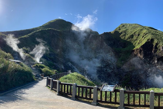 Private Yangmingshan Volcano Tour - Key points to know before booking