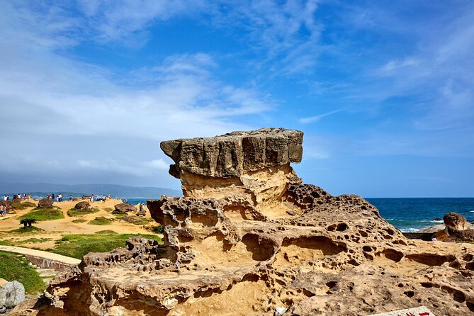 [Private] Yehliu, Jiufen & Shifen from Taipei with Pickup - Yehliu Geopark and its sea-shaped rock figures