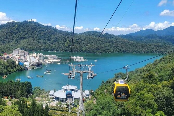 Round Trip Sun Moon Lake Private Tour from Taipei - Sun Moon Lake Cable Car Station and the high view
