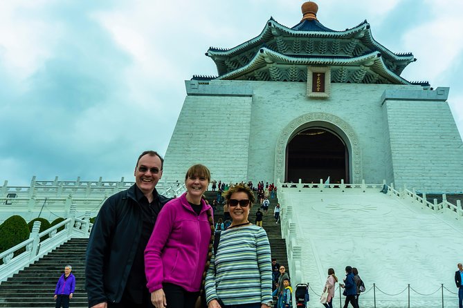 See Taipei With A Local: Private & Personalized - Taipei 101 and the city from above