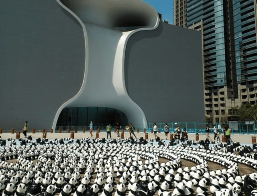 Taichung City: Sightseeing Walking Tour with a Local Guide - Art at the National Taiwan Museum of Fine Arts
