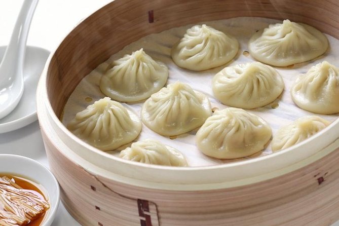 Taipei 101 Top Floor Tour and Dinner at Din Tai Fung - Taipei 101 and Four Four South Village in one evening