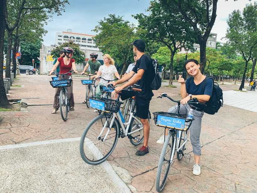 Taipei: 4-Hour Morning City Cycling Tour with Breakfast - What the $83 price really buys you