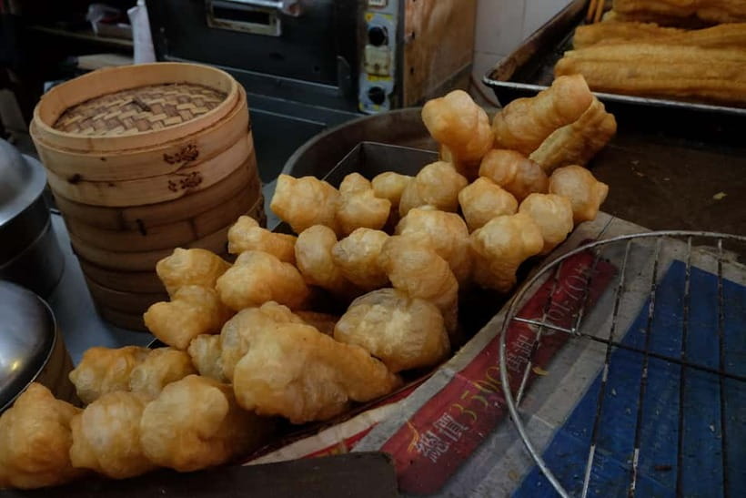 Taipei: 4-Hour Morning City Cycling Tour with Breakfast - The Tamsui Riverside Bikeway changes the pace