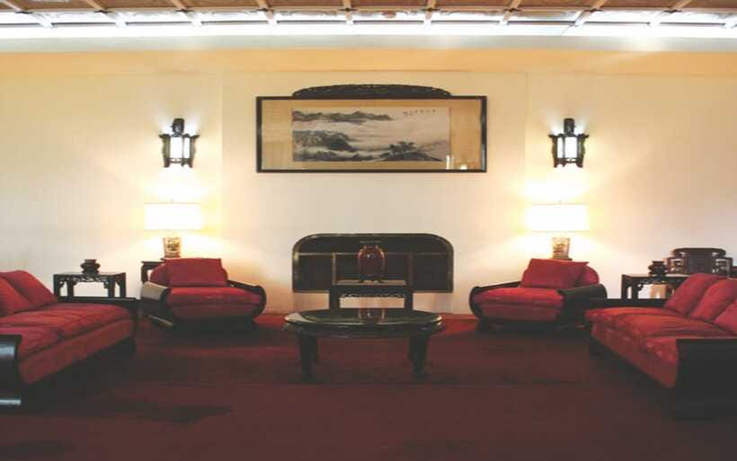 Taipei: Chiang Kai-Shek Shilin Residence Ticket - Timing, entrance rules, and access