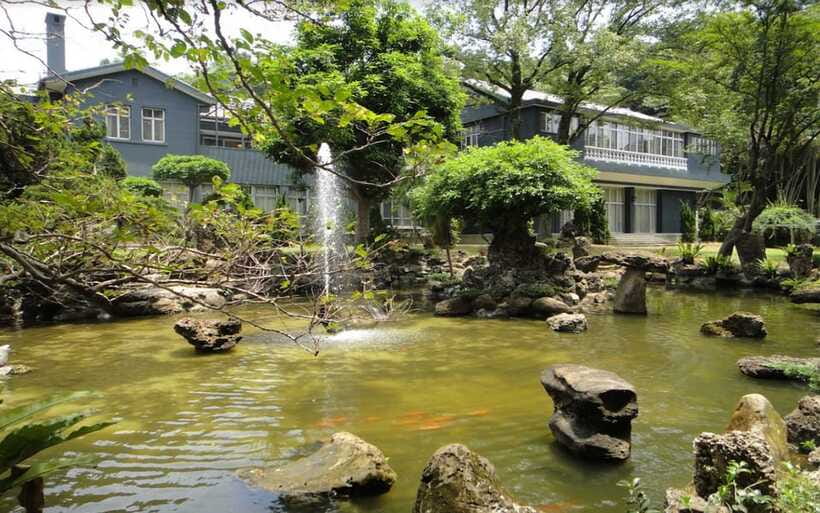 Taipei: Chiang Kai-Shek Shilin Residence Ticket - Who will enjoy this visit most?