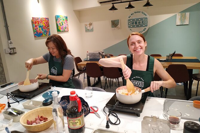 Taipei Cooking Class & Market Adventure in Historic Dadaocheng - Starting with Dadaocheng’s food streets