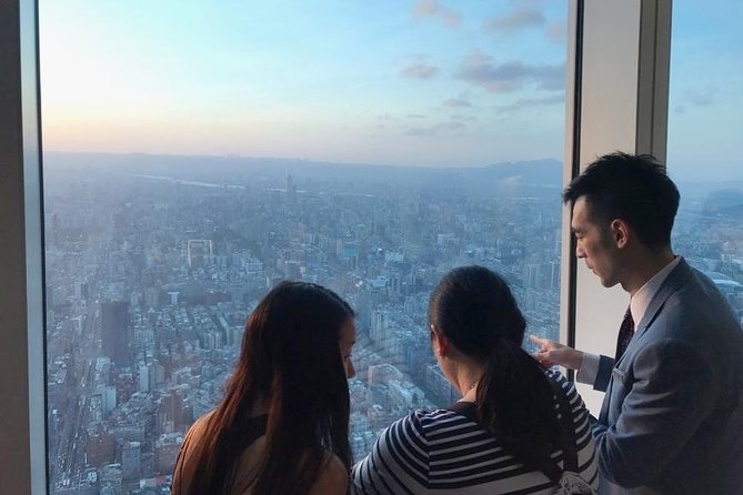 Taipei Day Tour including Taipei 101, Din Tai Fung and Hot Spring Experience - Taipei 101: a fast ride to the 89th floor